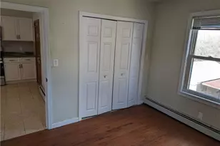 61 Utton Ave, Pawtucket, RI 02860 - Photo 7