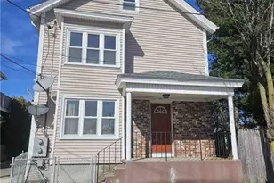 61 Utton Ave, Pawtucket, RI 02860 - Photo 1