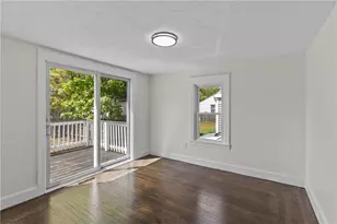 25 Gloria St, Pawtucket, RI 02861 - Photo 11