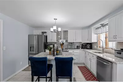 74 Youngs Avenue, West Warwick, RI 02893 - Photo 9