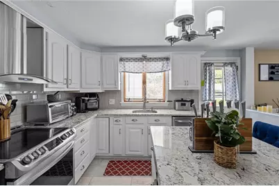 74 Youngs Avenue, West Warwick, RI 02893 - Photo 7