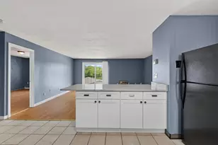 300 Smithfield Rd, North Providence, RI 02904 - Photo 9