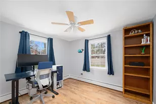 253 Arnold St, East Providence, RI 02915 - Photo 15