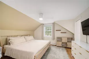 253 Arnold St, East Providence, RI 02915 - Photo 1