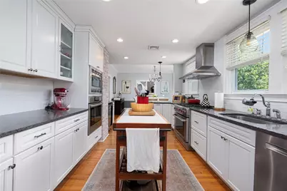 26 Paterson Street, Providence, RI 02906 - Photo 7