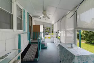 979 Toll Gate Rd, Warwick, RI 02886 - Photo 17