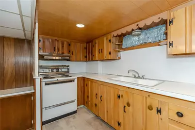 244 Gentian Avenue, Providence, RI 02804 - Photo 37