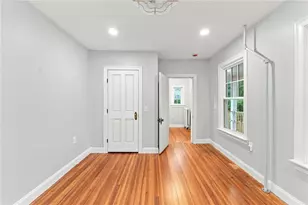 1552 Kingstown Rd, South Kingstown, RI 02879 - Photo 25