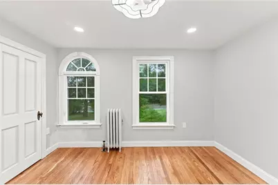 1552 Kingstown Road, South Kingstown, RI 02879 - Photo 19