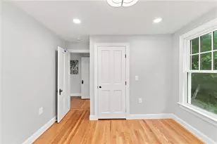 1552 Kingstown Rd, South Kingstown, RI 02879 - Photo 11