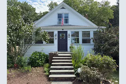 29 Howland Avenue, Jamestown, RI 02835 - Photo 3