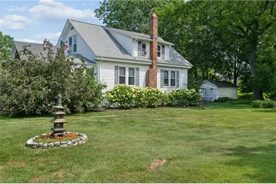 29 Howland Avenue, Jamestown, RI 02835 - Photo 1
