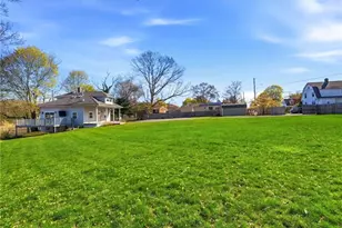 11 Heights Ave, Warwick, RI 02889 - Photo 39