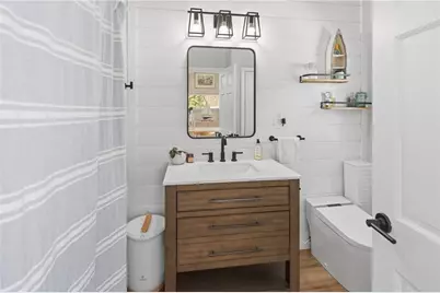 11 Heights Avenue, Warwick, RI 02889 - Photo 21