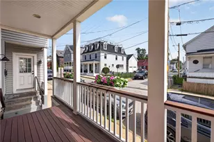 26 Lee Ave, Newport, RI 02840 - Photo 5