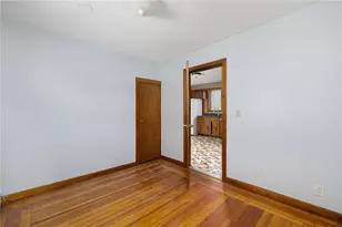 295 Magnolia St, Cranston, RI 02910 - Photo 23