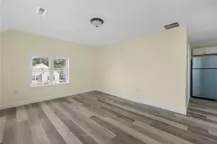 295 Magnolia St, Cranston, RI 02910 - Photo 9