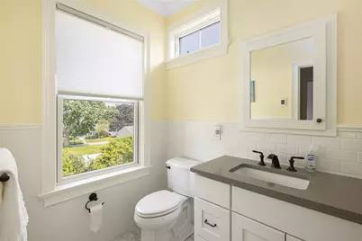 3 Oak Street, Middletown, RI 02842 - Photo 47