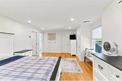 172 Bayview Avenue, Bristol, RI 02809 - Photo 17