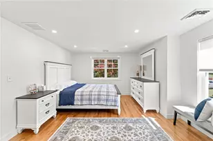 172 Bayview Ave, Bristol, RI 02809 - Photo 13