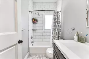 453 Angell St, Providence, RI 02906 - Photo 31