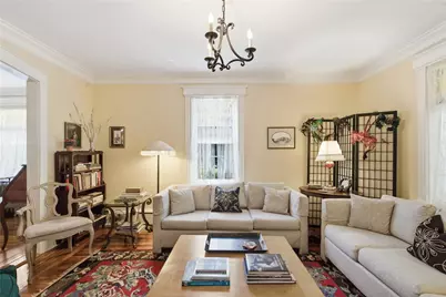 6 Brooks Avenue, Newport, RI 02840 - Photo 15