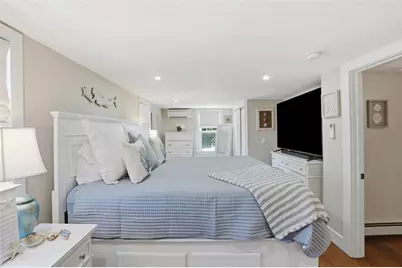 1 Staples Avenue, Warwick, RI 02886 - Photo 27
