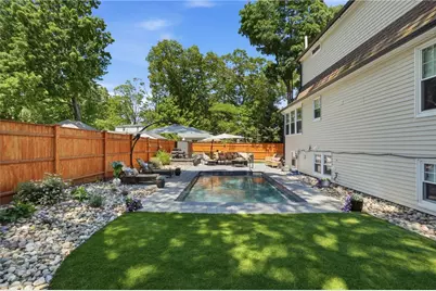 1 Staples Avenue, Warwick, RI 02886 - Photo 45