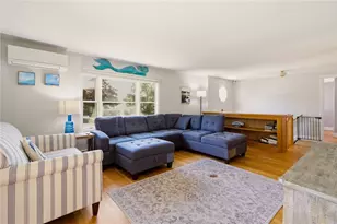 10 Kerins Terrace, Newport, RI 02840 - Photo 7