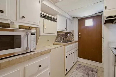 10 Kerins Terrace, Newport, RI 02840 - Photo 37