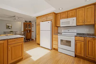 10 Kerins Terrace, Newport, RI 02840 - Photo 15