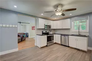 535 Ten Rod Rd, North Kingstown, RI 02852 - Photo 11