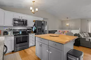 73 Palm Blvd, Warwick, RI 02888 - Photo 15