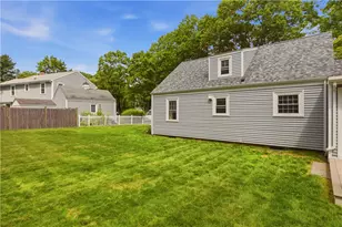 26 Roberta Dr, Barrington, RI 02806 - Photo 31