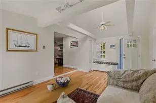 26 Roberta Dr, Barrington, RI 02806 - Photo 7