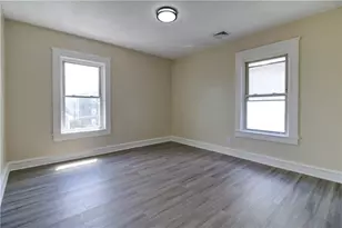 28 Magnolia St, Pawtucket, RI 02860 - Photo 13