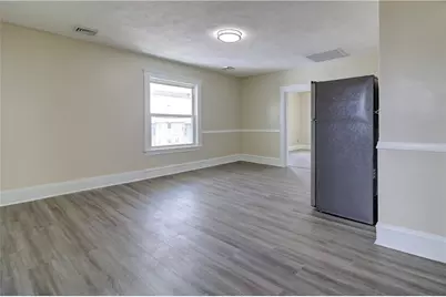 28 Magnolia Street, Pawtucket, RI 02860 - Photo 3