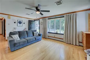 51 Enfield Dr, West Warwick, RI 02893 - Photo 9