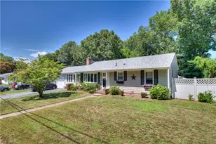 51 Enfield Dr, West Warwick, RI 02893 - Photo 35