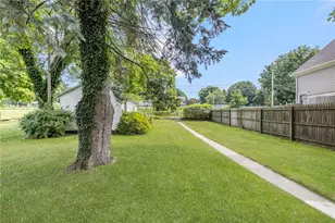 21 Bluff Ave, Tiverton, RI 02878 - Photo 35