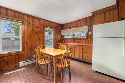 21 Bluff Avenue, Tiverton, RI 02878 - Photo 9
