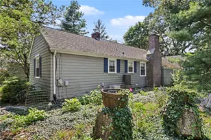 75 Prince's Hill Ave, Barrington, RI 02806 - Photo 31