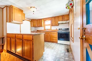 10 Elmhurst St, Warwick, RI 02889 - Photo 11