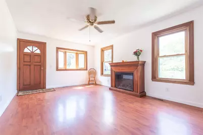 10 Elmhurst Street, Warwick, RI 02889 - Photo 5