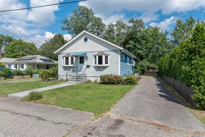 10 Elmhurst Street, Warwick, RI 02889 - Photo 3
