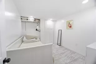170 Beckwith St, Cranston, RI 02910 - Photo 19