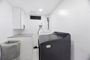 170 Beckwith St, Cranston, RI 02910 - Photo 23