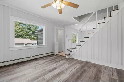 31 Coolidge Avenue, Woonsocket, RI 02895 - Photo 15