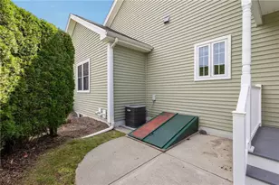 500 Mendon Rd, Cumberland, RI 02864 - Photo 37
