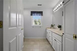 500 Mendon Rd, Cumberland, RI 02864 - Photo 21